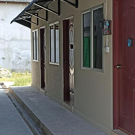 Depulauserai Roomstays Пекан Екстериор снимка